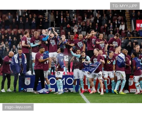 肖恩·戴奇重返英超执教伯恩利，剑指新赛季崛起与竞争力重塑