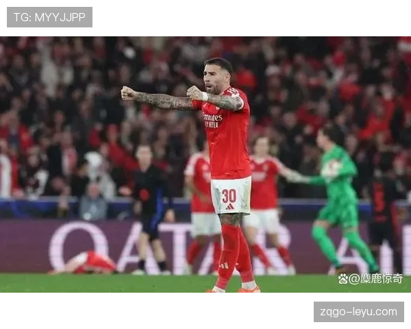 奥塔门迪稳健发挥，经验助力防线稳固