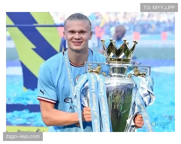 哈兰德再创历史：年轻前锋达成里程碑，闪耀赛场