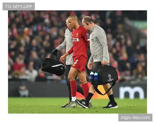 法比尼奥持续高光表现,助力球队竞争力飙升再创佳绩 法比尼奥持续高光表现,助力球队竞争力飙升再创佳绩