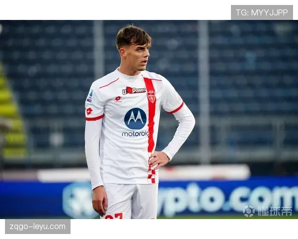 马尔蒂尼经典对决重现赛场，老将风采依旧引热议