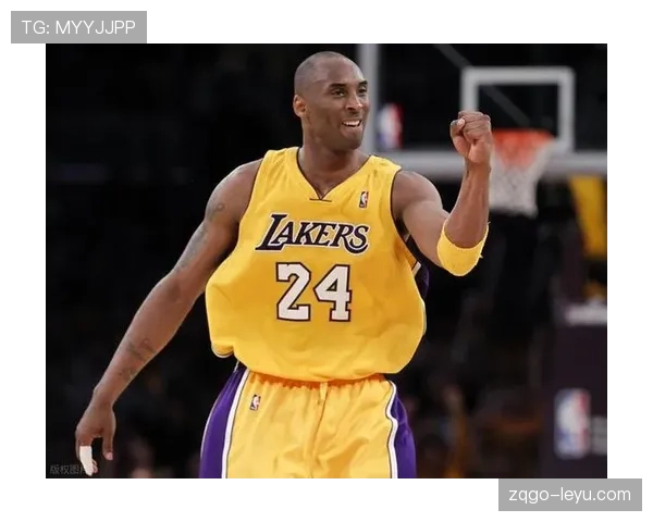 科比凌晨四点的训练照又刷屏了，这人真是拿命在拼啊